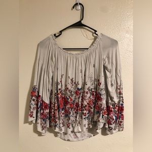 Francesca’s Off Shoulder Boho Floral Blouse (Medium)